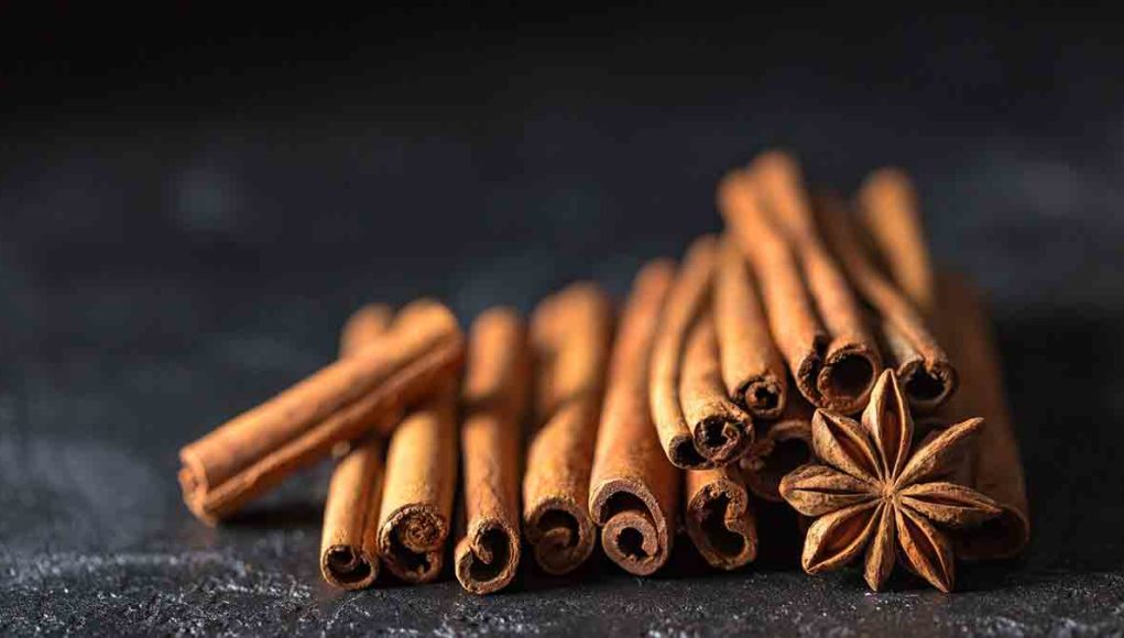 como hacer una infusión de canela