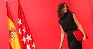 Ayuso cerca de la mayoría absoluta en Madrid