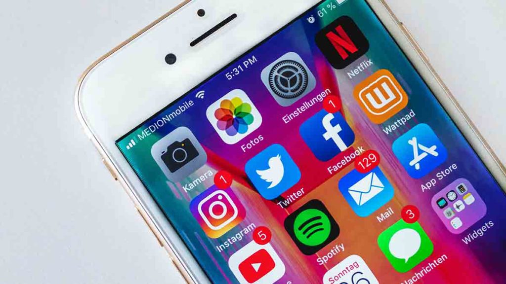 Como ganar dinero con tus redes sociales