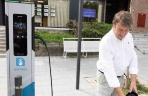 Tres Cantos inaugura dos nuevos puntos de recarga para vehículos eléctricos en la ciudad