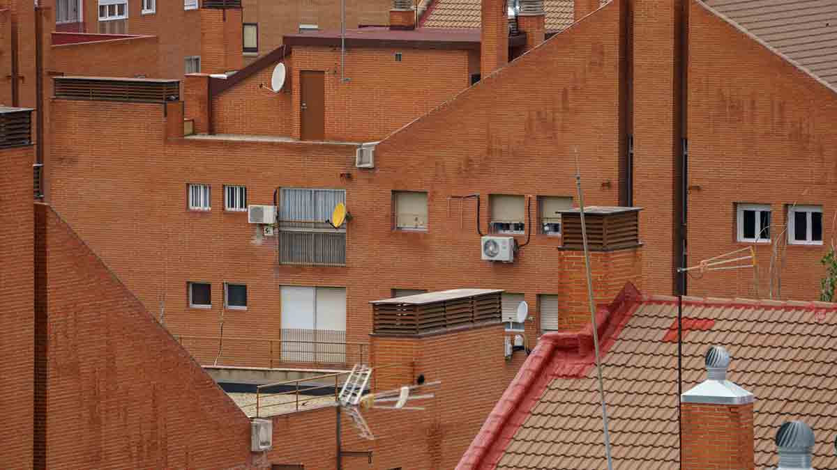 La Calle Rafaela Ybarra de Madrid: En el epicentro del Barrio de Usera