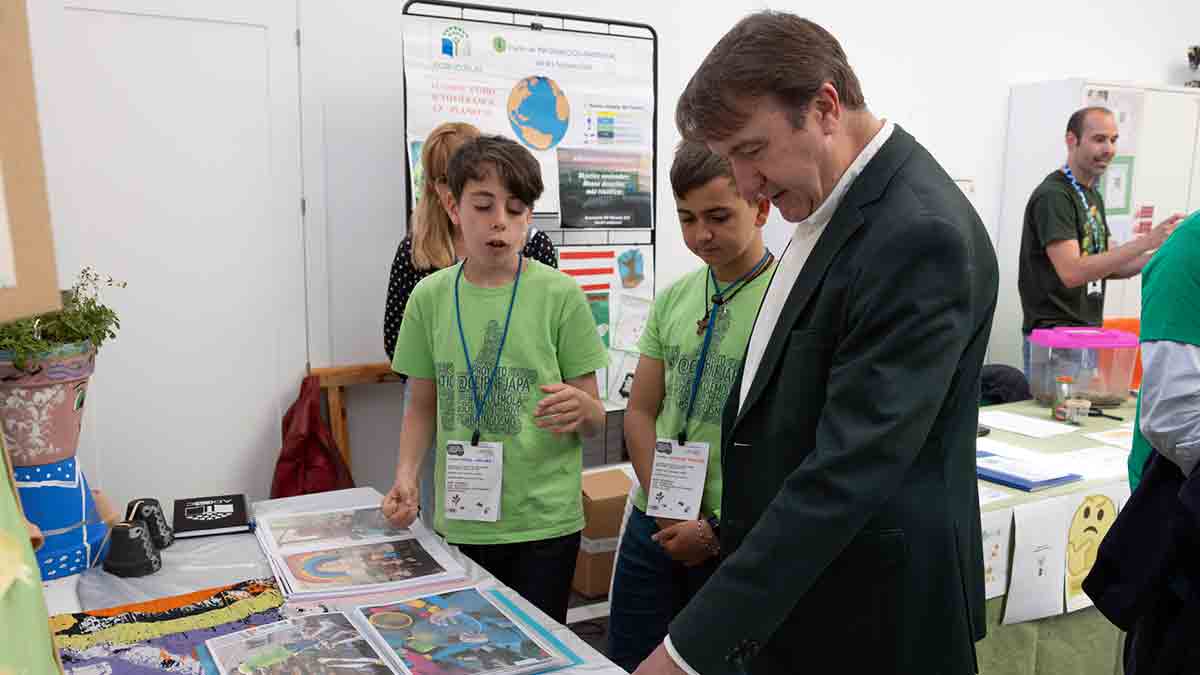 Los Colegios Ciudad de Nejapa y IES Jorge Manrique de Tres Cantos, premiados con la Bandera Verde de Ecoescuelas