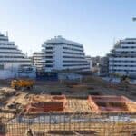 Tres Cantos celebra el inicio de la Biblioteca Municipal Concha Espina con la colocación de la primera piedra