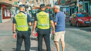 La Policía Local de Alcobendas Activa el Plan ‘Vacaciones Seguras’ para Vecinos y Comerciantes