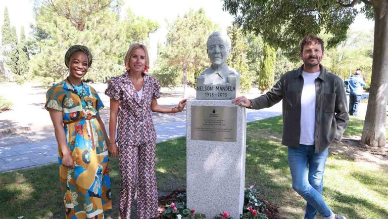 Alcobendas rinde homenaje a Nelson Mandela en el Día Internacional de la Paz