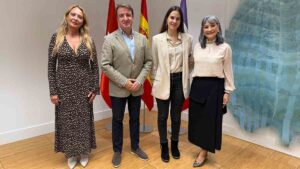 Blanca Montoya, escritora tricantina finalista del Premio Planeta