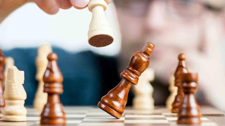 Noticias en San Sebastián de los Reyes 5 San Sebastián de los Reyes acogerá el VIII Torneo Sub-2400 de Ajedrez organizado por el Club V Centenario