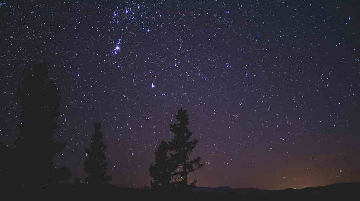 ¿Qué son las lluvias de estrellas y por qué ocurren?