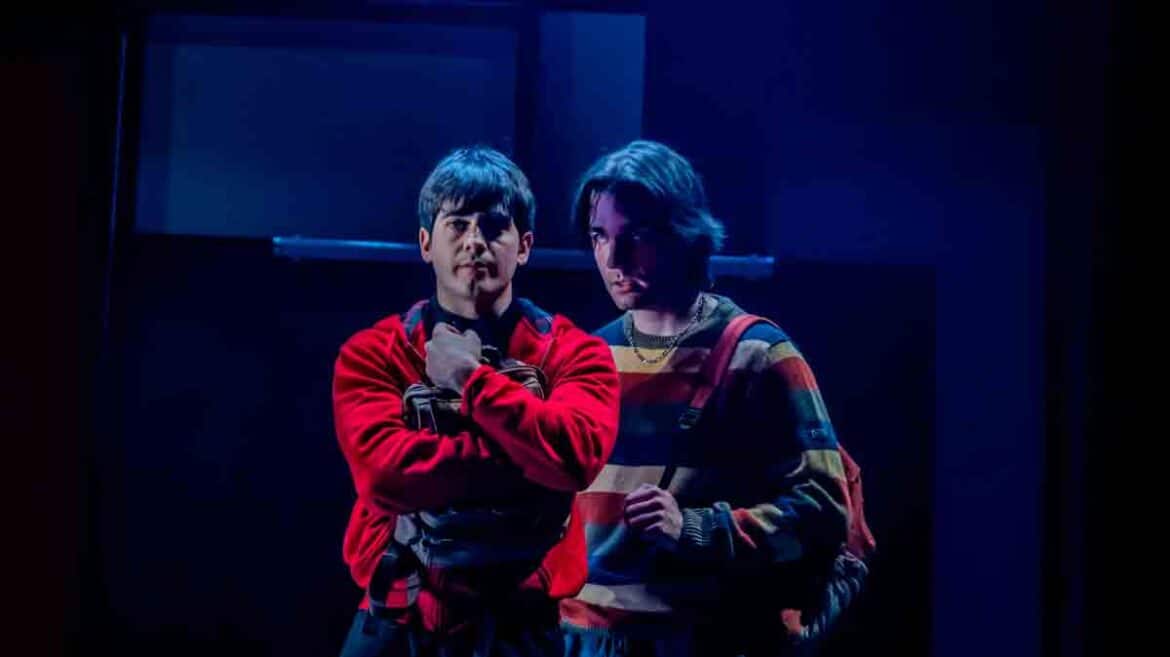 Representación teatral de Invisible, la novela de Eloy Moreno que llega a Alcobendas